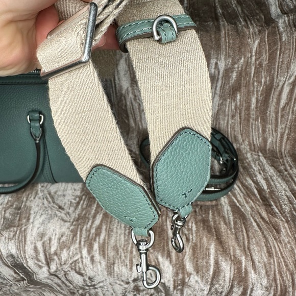 Tory Burch Green Leather Crossbody Bag - Picture 8 of 9